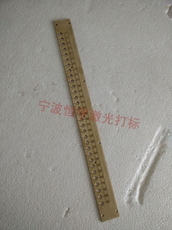 刻度360度旋轉(zhuǎn)鐳射打標(biāo)