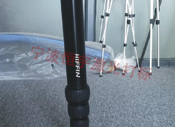 五金產品鐳射打標